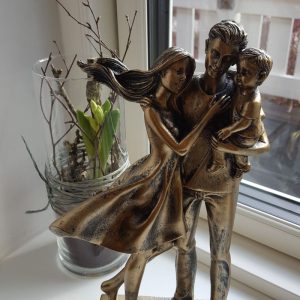 Utrolig smuk og sød parfigur med barn.